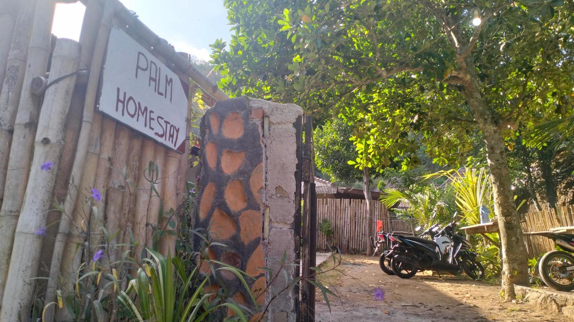 Palm Homestay Kuta Kuta  المظهر الخارجي الصورة